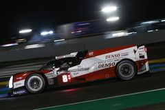 Toyota v Le Mans splnila misi. Oslavila třetí vítězství za sebou