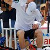 Britský tenista Andy Murray se vzteká v utkání se Španělem Felicianem Lopezem ve 3. kole US Open 2012.