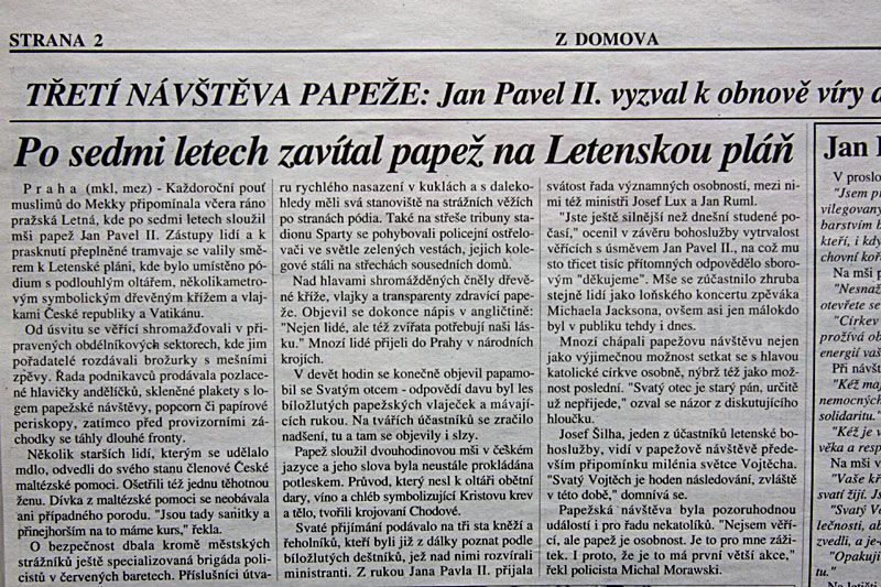 Návštěvy papeže v novinách