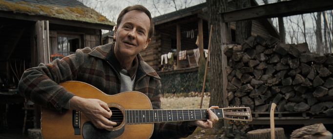 Edward Norton jako Pete Seeger.