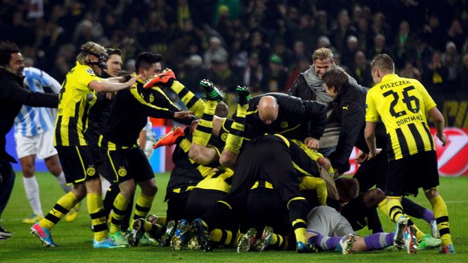 Jména úspěch nezaručují, skvěle fungující tým ano. Proto Dortmund "sejmul" hvězdy Realu