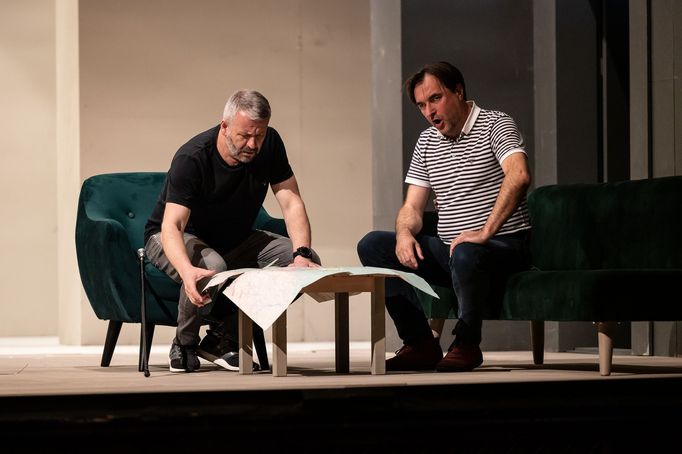 František Zahradníček jako Hydraot a Svatopluk Sem coby Ismen.