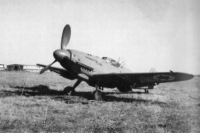 Letoun Avia S-199, který používalo i izraelské letectvo. Na snímku: Letoun Avia S-199 izraelského letectva ze 101. letky v červnu 1948.