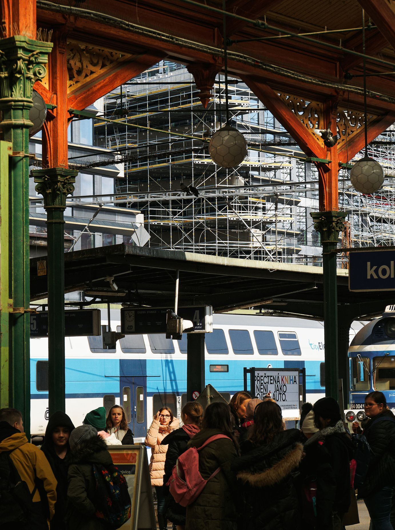 Maryčka (Penta, Hadid)