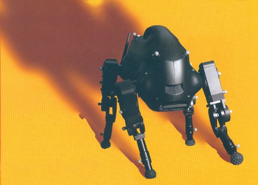 LittleDog – Vědci z předních amerických univerzit používají čtyřnohého robota k výzkumu, jak nejlépe zefektivnit pohyby robotů v nepříznivém terénu. | Foto: boston dynamics