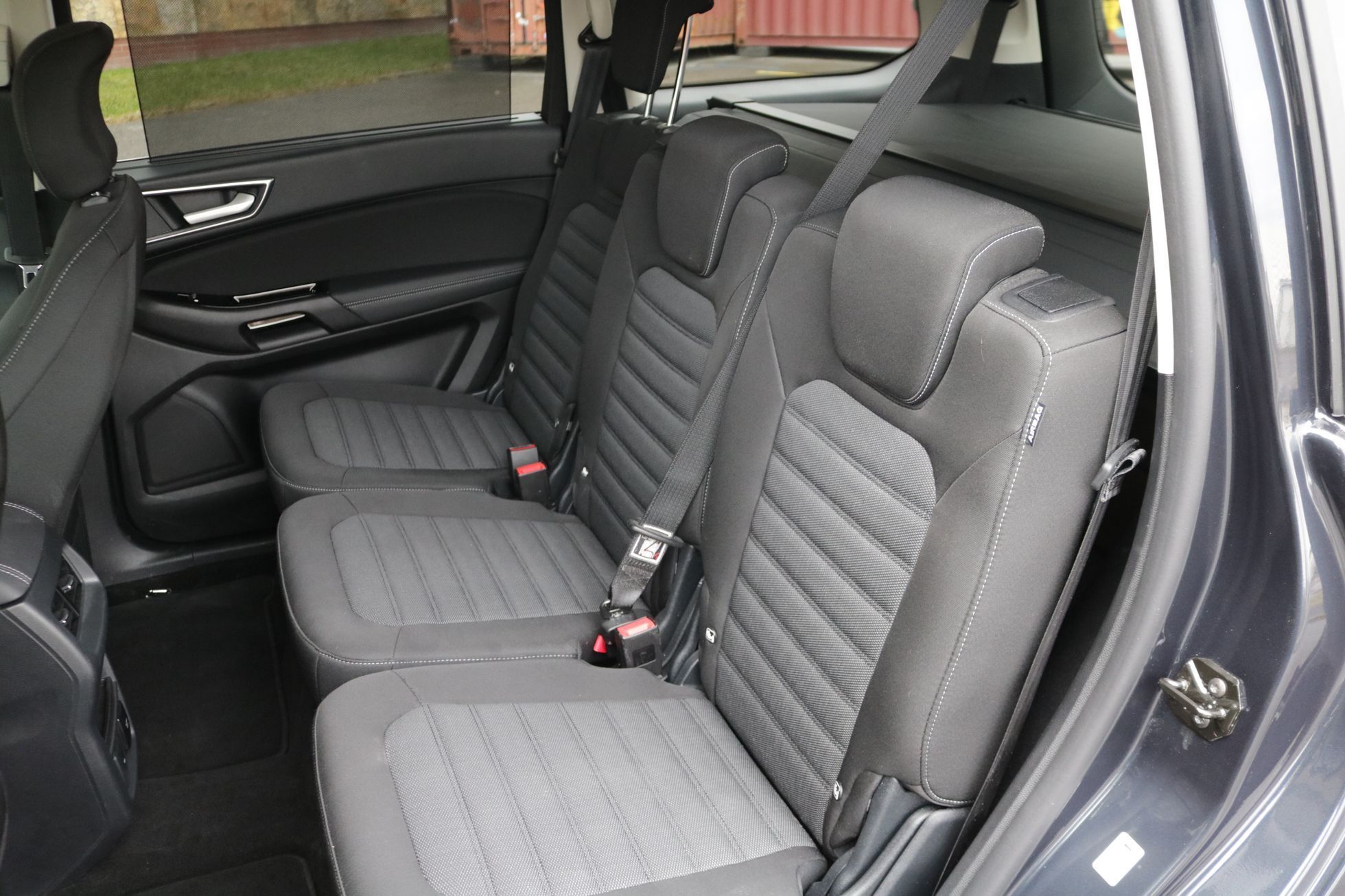 Ford Galaxy hybrid