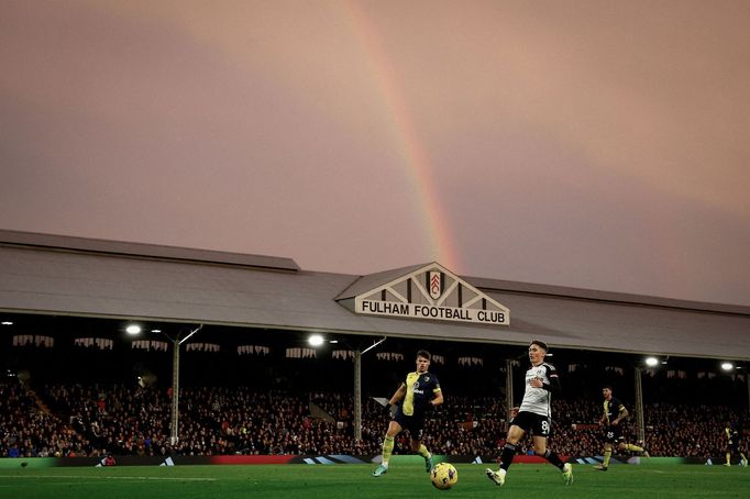 Soccer Football - Premier League - Fulham v AFC Bournemouth - Craven Cottage, London, Britain - February 10, 2024 General view of a rainbow during the match Action Images