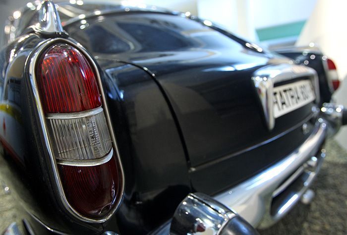 Tatra 603