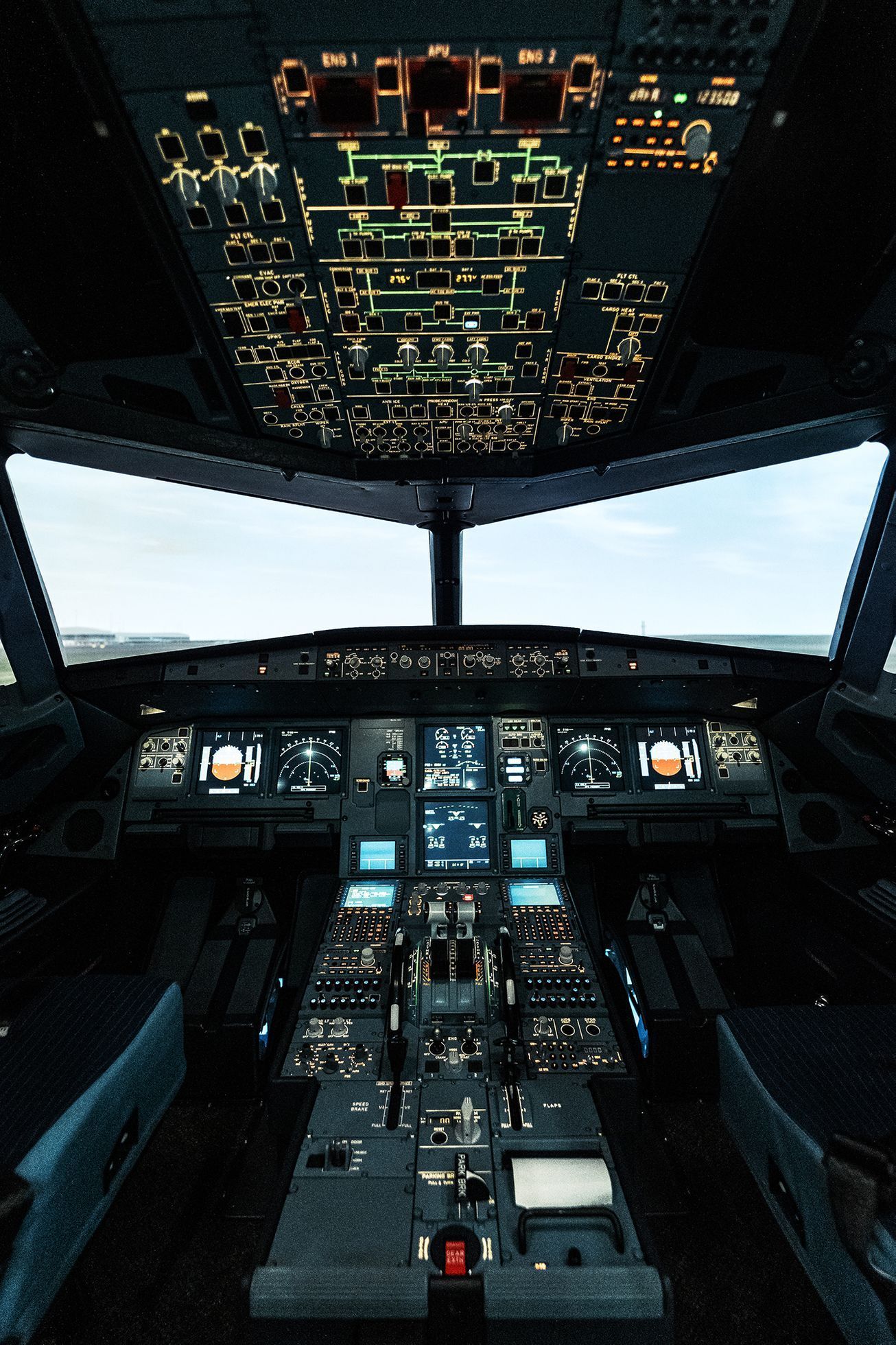 Nové simulátory pro výcvik pilotů na pražském letišti