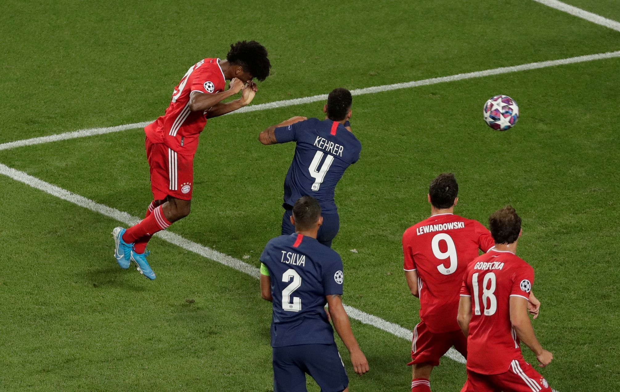 Kingsley Coman dává gól ve finále LM Bayern Mnichov - Paris St. Germain