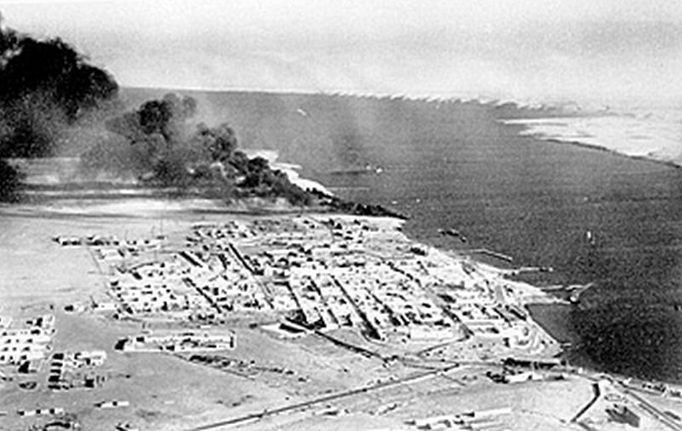 Letecká fotografie Tobruku z roku 1941.