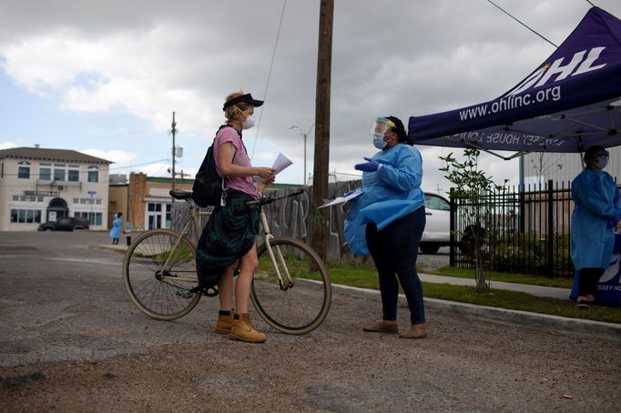 Testování na koronavirus v New Orleans.