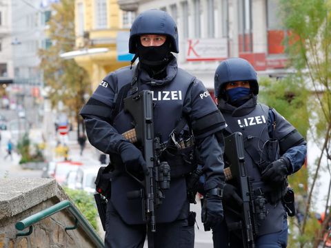 Teroristé z TikToku: Evropa čelí hrozbě radikalizovaných teenagerů