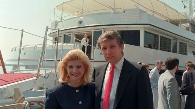 Donald Trump se svou někdejší manželkou Ivanou.