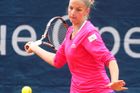 Karolína Plíšková má na kontě i jeden titul kategorie WTA a na turnaji nyní plní roli nejvýše nasazené hráčky. První čtyři tenistky totiž vypadly hned v prvním kole.