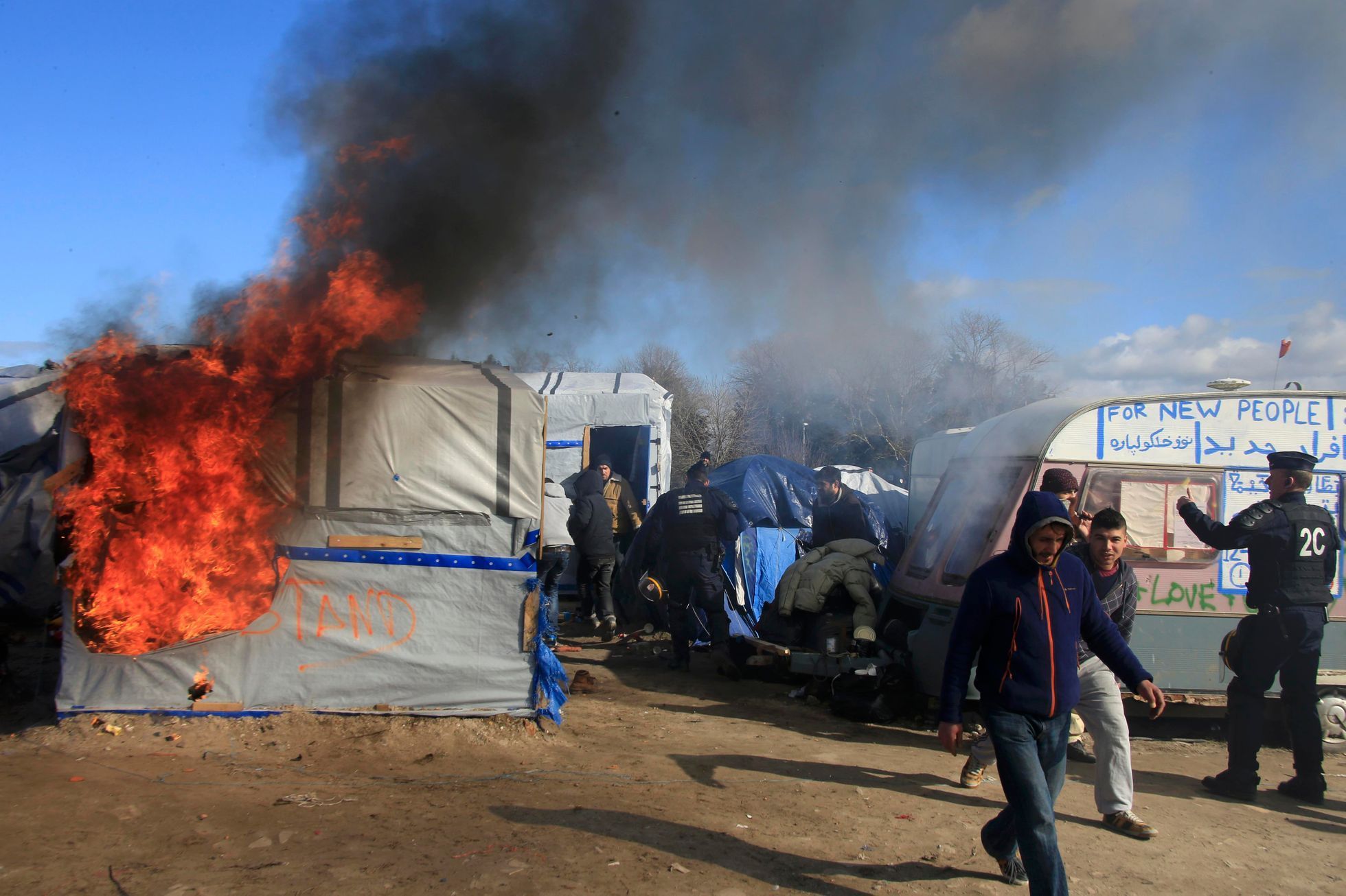 Demolice tábora v Calais