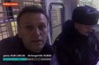 Ruská policie zatkla opozičního předáka Navalného. Na nepovolené demonstraci vyzýval k bojkotu voleb