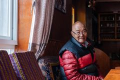 Poslední průkopník. Zemřel šerpa, který došel s Hillarym až těsně pod vrchol Everestu