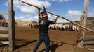 Brazilští indiáni Macuxi v ohrožení farmáři a těžaři