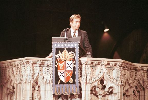 Václav Havel při jednom ze svých projevů