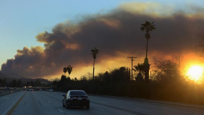 Požár v Kalifornii, ilustrační foto.