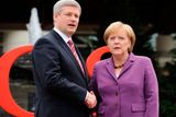 Kanadský premiér Stephen Harper a německá kancléřka Angela Merkelová