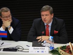Na konferenci vystoupil i ministr pro evropské záležitosti Štefan Füle
