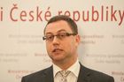Nejvyšší státní zástupce odmítl výroky Benešové, že se dá v Česku objednat stíhání