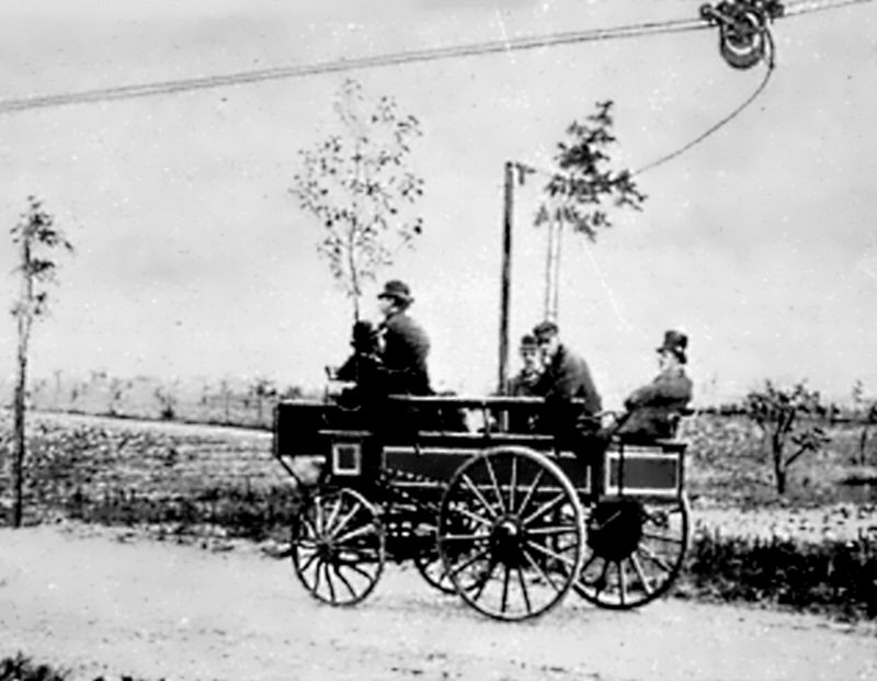 První trolejbus - 1882- Berlín - Siemens
