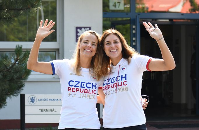 Markéta Nausch Sluková a Barbora Hermannová před odletem na olympiádu do Tokia