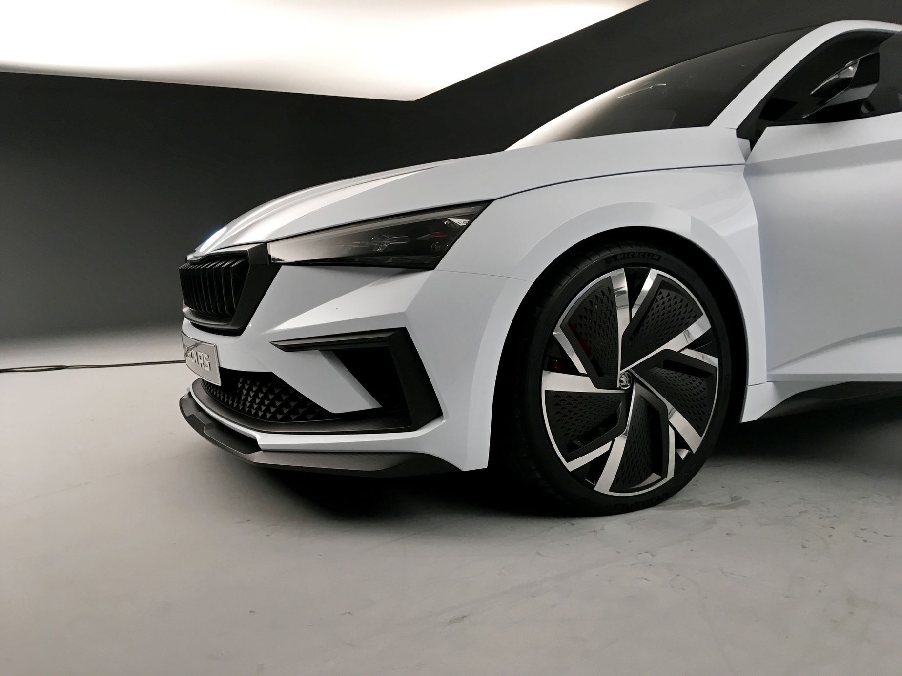 Embargo do 1.10. 13:00 Škoda Vision RS