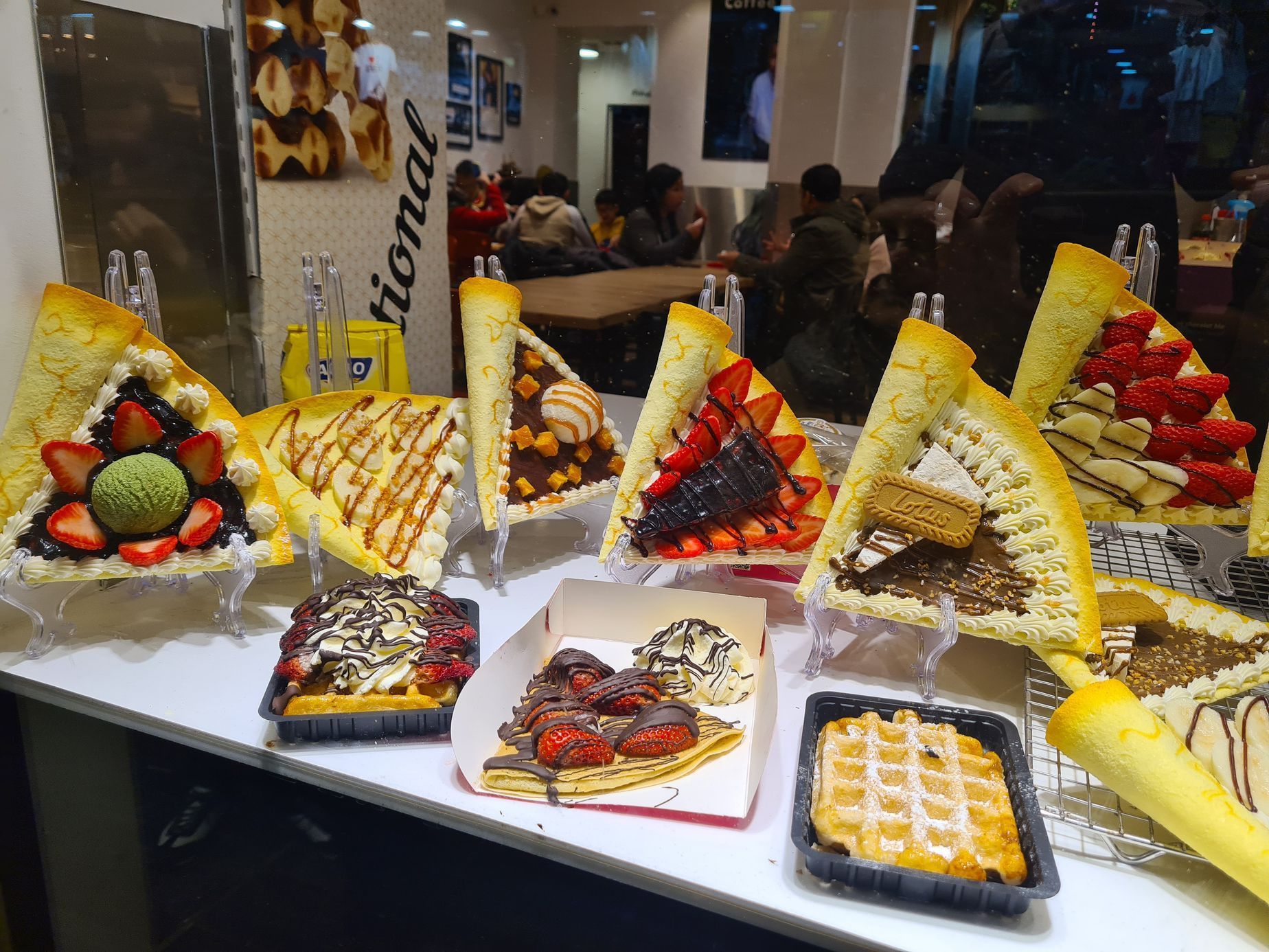 brusel reportáž hranolky pralinky jídlo architektura