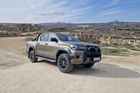 Toyota přišla s velkou inovací pick-upu Hilux, vybavila ho mildhybridním naftovým čtyřválcem.