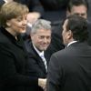 Gerhard Schröder gratuluje Angele Merkelové ke zvolení německou kancléřkou