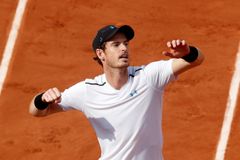 Murray se vrátí na kurty příští týden v Queen's Clubu