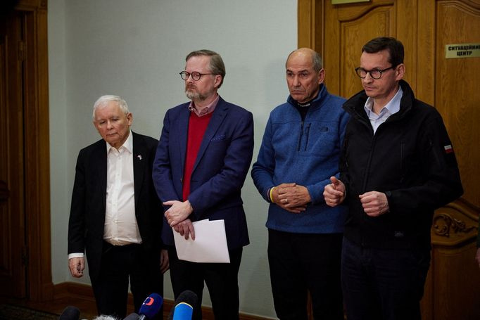 Jednání premiérů Česka, Polska a Slovinska s ukrajinským prezidentem Volodymyrem Zelenským.