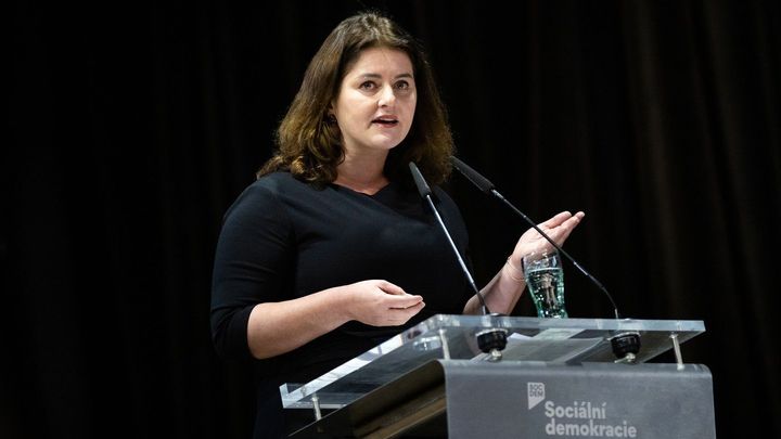 Maláčová je šéfkou SOCDEM. Musíme být bojovní a pochodovat jako armáda, prohlásila