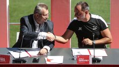 fotbal, Slavia Praha, Jaroslav Tvrdík, Jindřich Trpišovský, podpis smlouvy