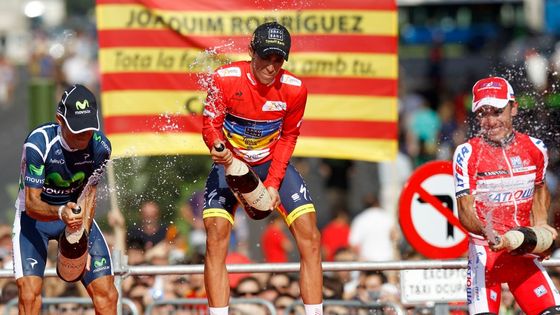 FOTO Contador se po trestu vrátil na vrchol Vuelty