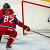 Hokej, MS 2013, USA - Rusko: Jevgenij Medvěděv a Ilja Brygalov