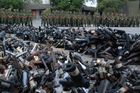 Z USA dorazí do Mexika denně 2000 zbraní, tvrdí tamní úředník.