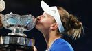 Barbora Krejčíková a Rajeev Ram slaví triumf ve finále smíšené čtyřhry na Australian Open 2021