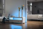 LED žárovky jsou dražší, ale svítí levněji