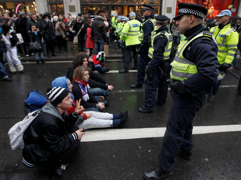 Další demonstrace britských studentů proti zvýšení školného