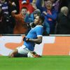 Domácí slaví gól v zápase EL Glasgow Rangers - Sparta