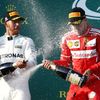 F1, VC Austrálie 2017: Lewis Hamilton, Mercedes a Sebastian Vettel, Ferrari