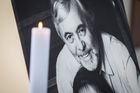Jeden z nejslavnějších českých herců zemřel 16. května ve věku 82 let.