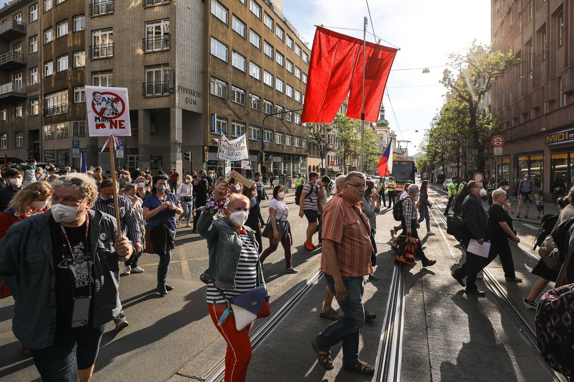Demonstrace a pochod Milion chvilek pro demokracii, protest, Marie Benešová