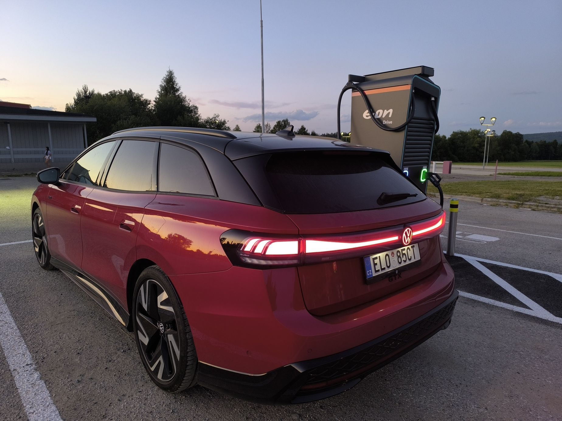Eon roaming dobíjení elektromobil