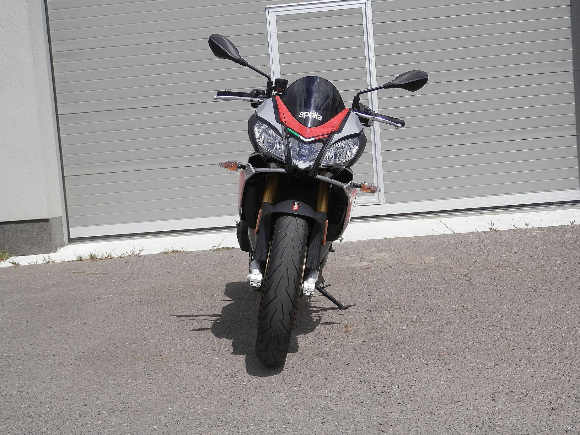 Aprilia Tuono V4 1100 RR